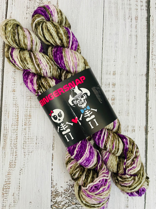 PRICKLEY THISTLE .... HEATHERED GRADIENT SOCKSETS  (FINGERING WEIGHT)