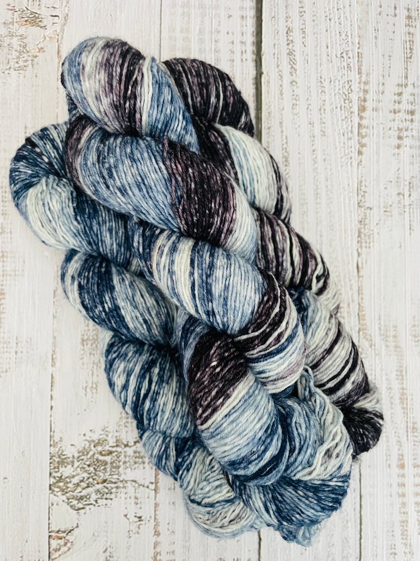 BLUE JEANS .... HEATHERED GRADIENT FULL SKEINS (FINGERING WEIGHT)