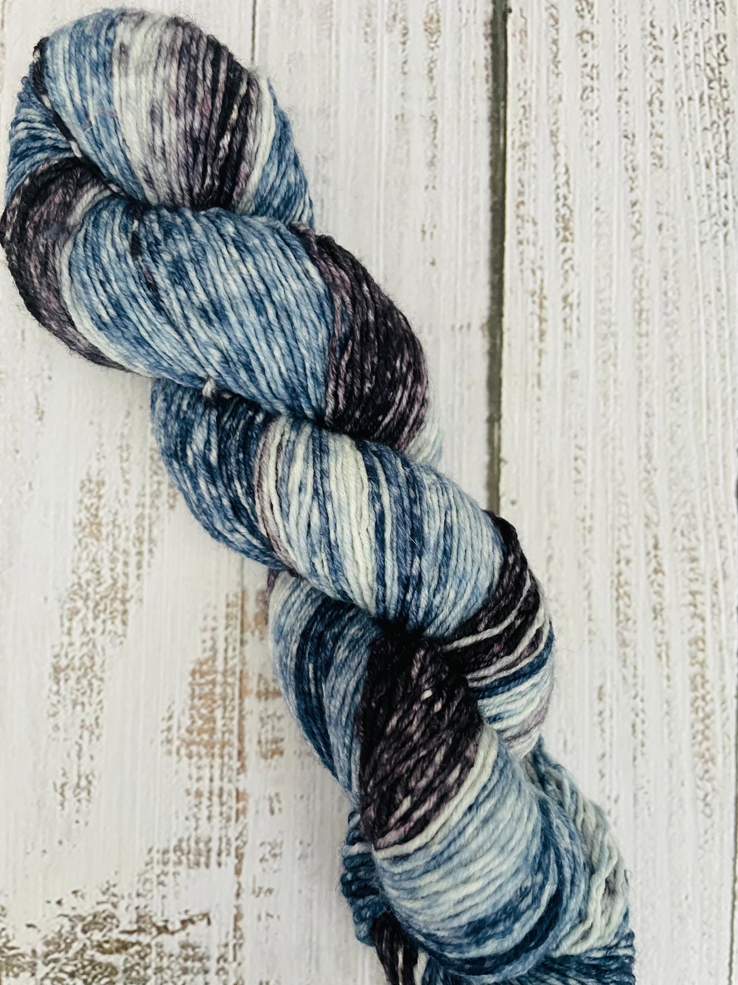 BLUE JEANS .... HEATHERED GRADIENT FULL SKEINS (FINGERING WEIGHT)