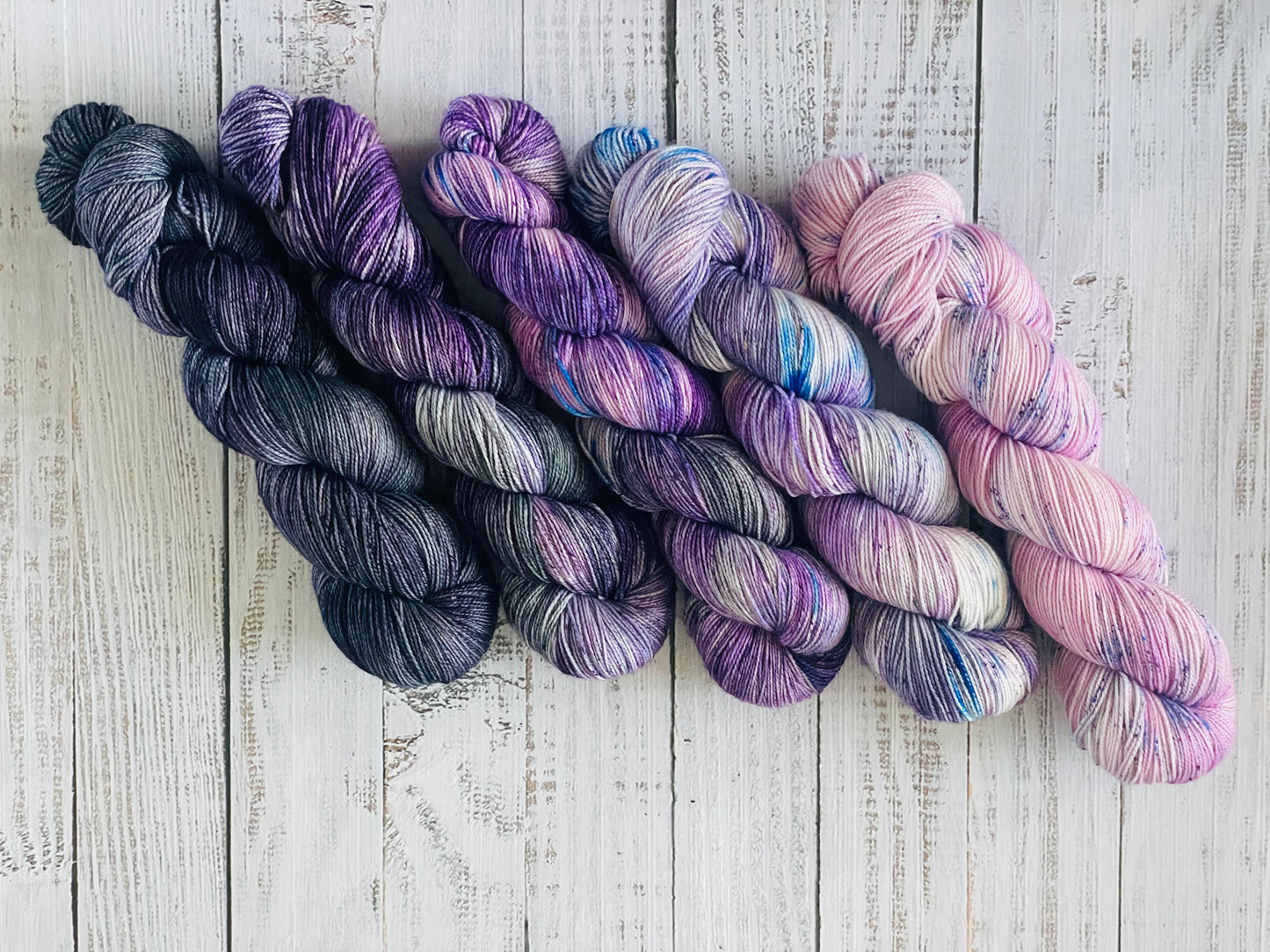 FIREFLY FOREST FADE ON PLUSH FINGERING AND CLASSIC  DK ….CHOOSE COLOURWAY AND BASE FROM MENU