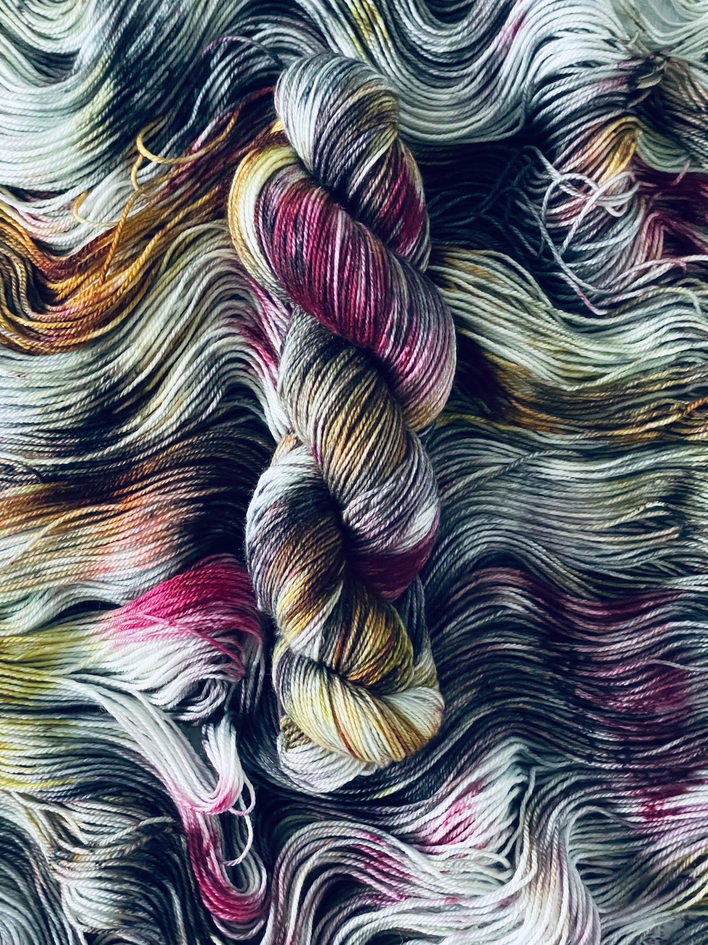 COMMON THREAD .....PLUSH FINGERING WEIGHT