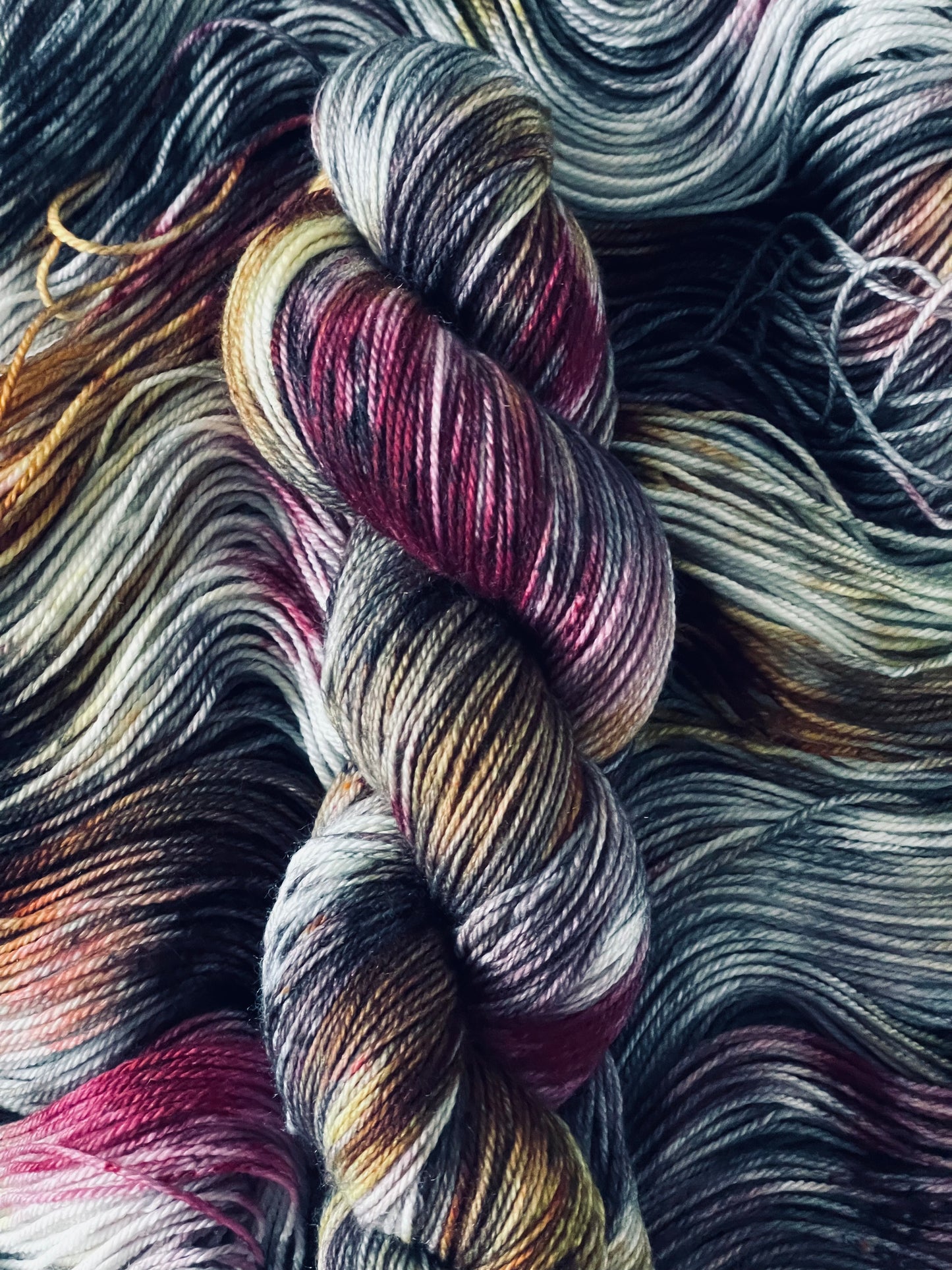 COMMON THREAD .....PLUSH FINGERING WEIGHT