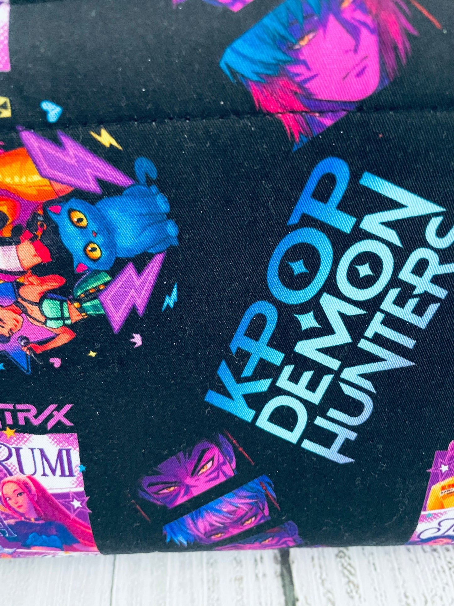 STAGE LIGHTS & SHADOW FIGHTS  ....PLEASE CHOOSE FROM MENU BELOW......SOCKSETS AND BAGS