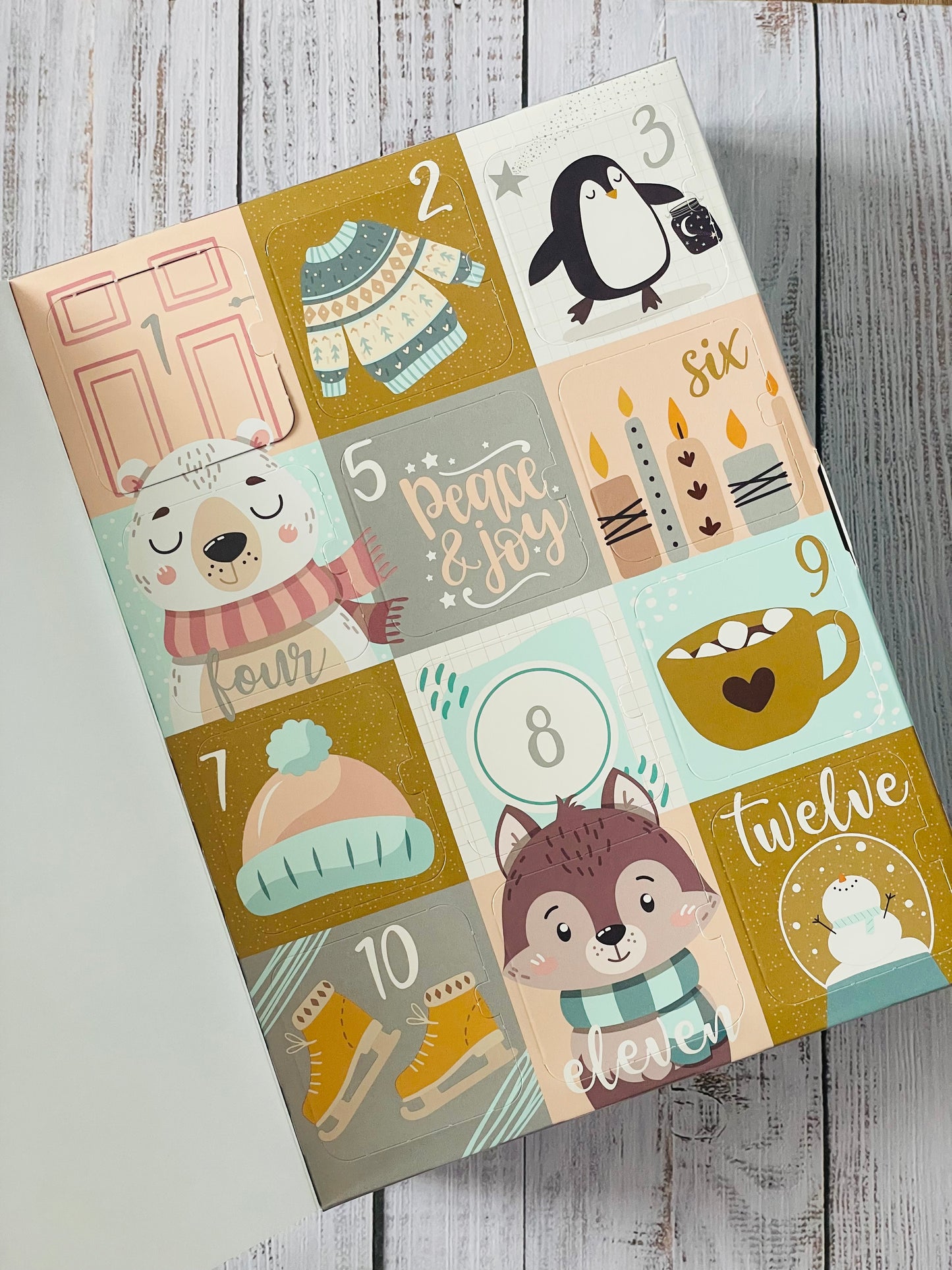 PRE-ORDER FOR THE COZY WOODLAND  12 DAYS OF CHRISTMAS COUNTDOWN CALENDAR