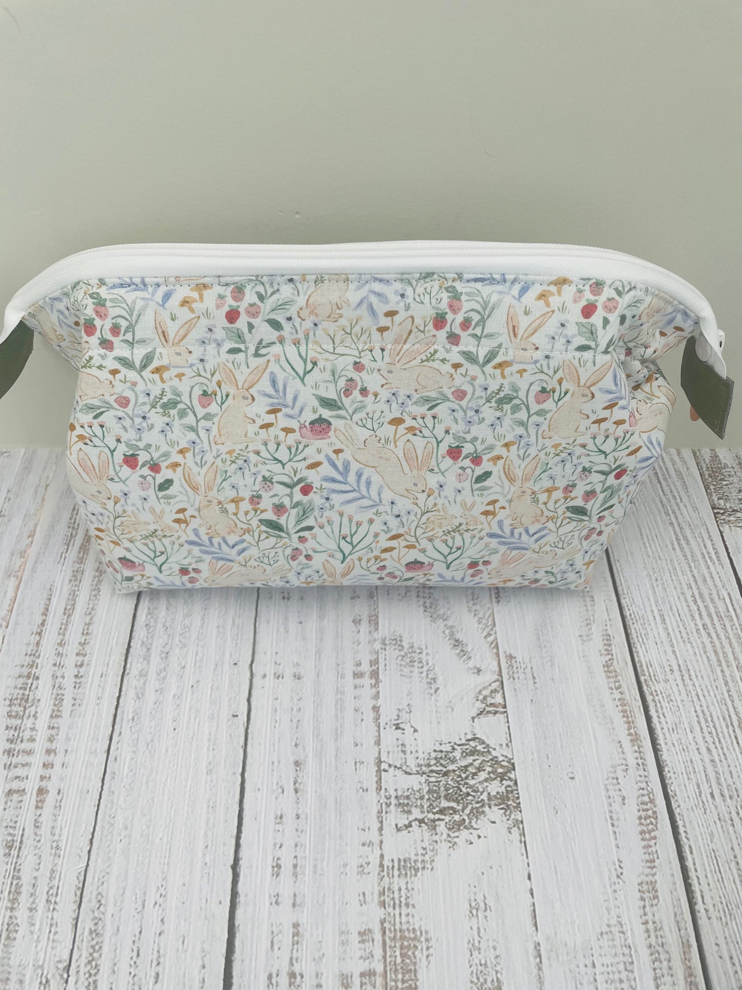 WHISPERS OF SPRING COLLECTION   ....PLEASE CHOOSE FROM MENU BELOW......MINISNAP SETS  AND BAGS.