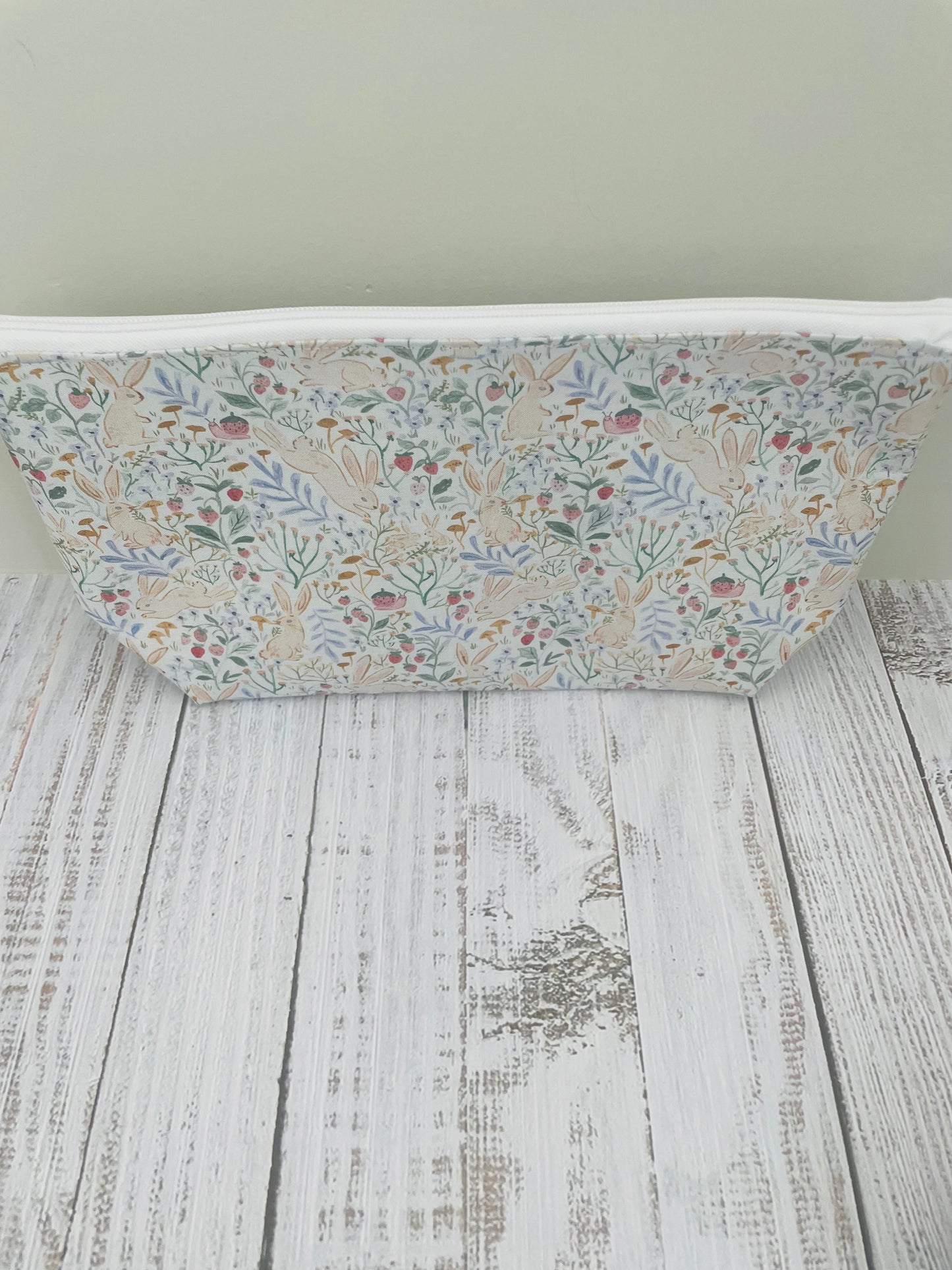 WHISPERS OF SPRING COLLECTION   ....PLEASE CHOOSE FROM MENU BELOW......MINISNAP SETS  AND BAGS.