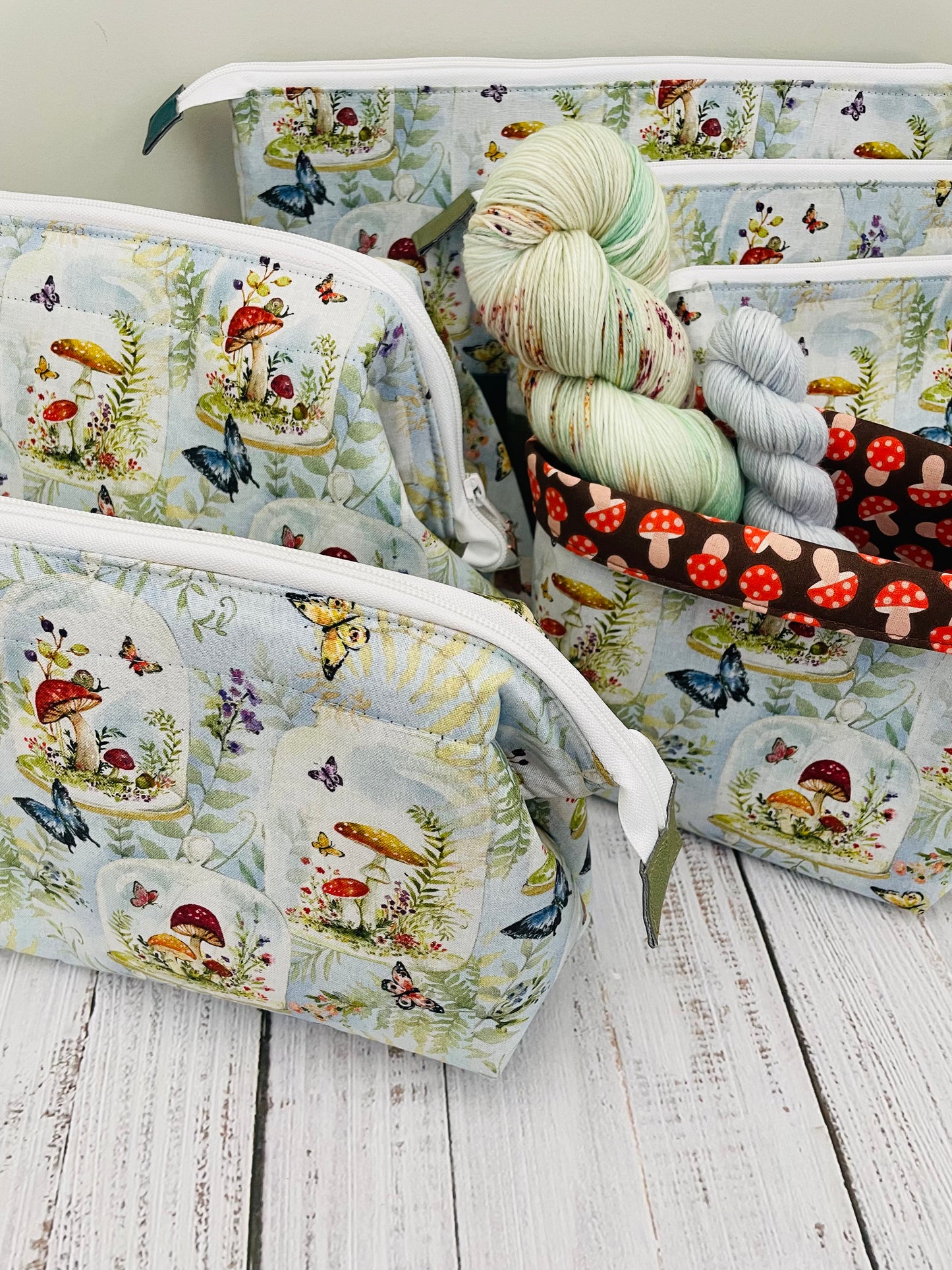 MOTHER'S DAY ....PLEASE CHOOSE FROM MENU BELOW......SOCKSETS  AND BAGS