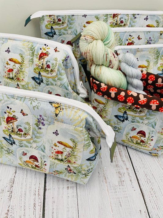 MOTHER'S DAY ....PLEASE CHOOSE FROM MENU BELOW......SOCKSETS  AND BAGS