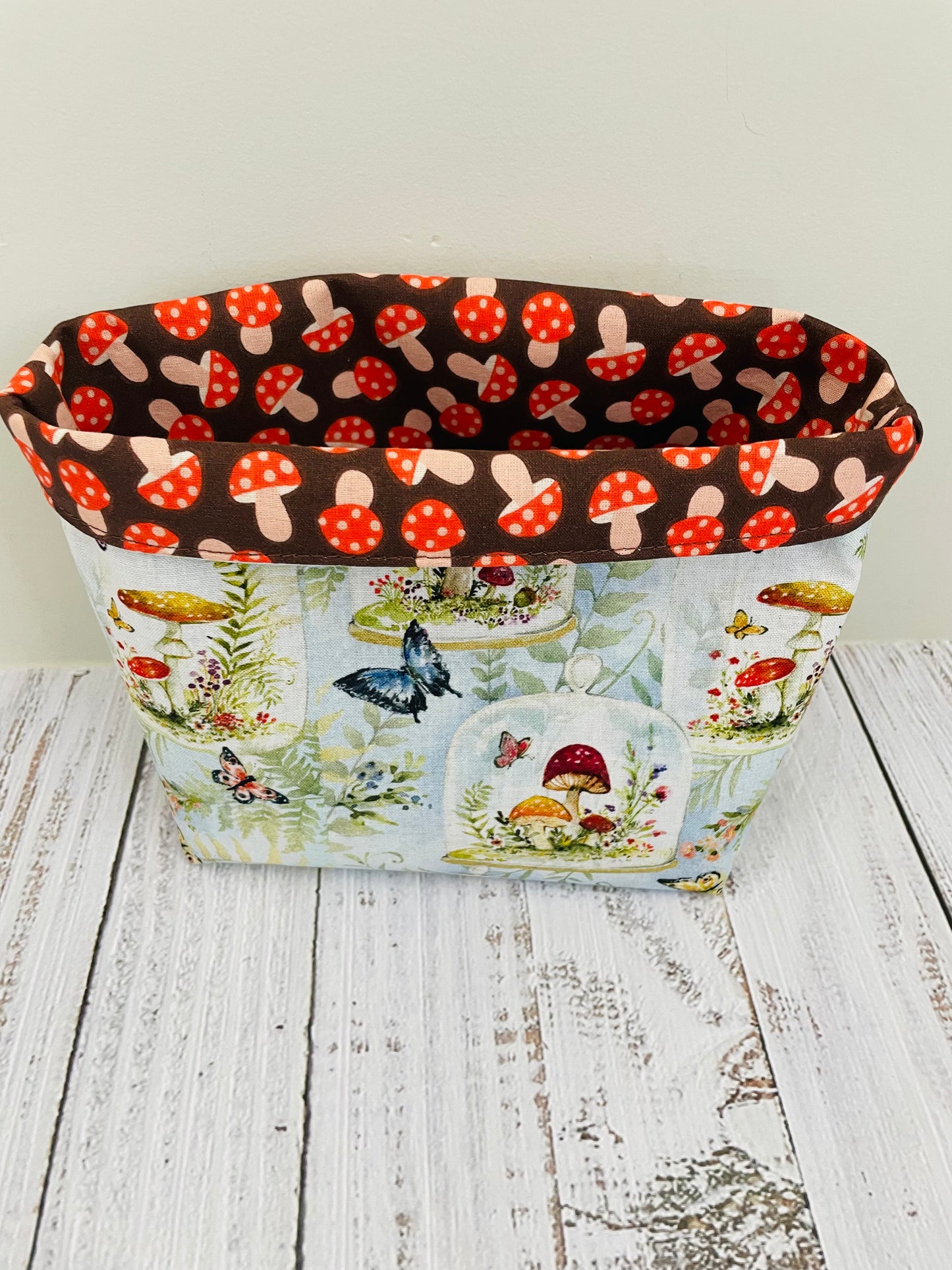MOTHER'S DAY ....PLEASE CHOOSE FROM MENU BELOW......SOCKSETS  AND BAGS