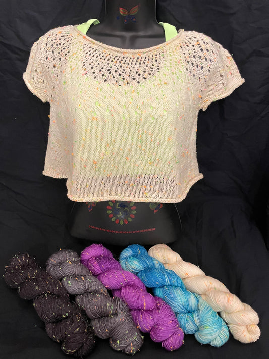 STARDUST FINGERING WEIGHT 2 PLY ...BLACK LIGHT REACTIVE NEPS